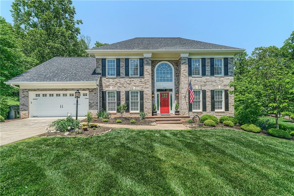 907 38th Avenue Ne Hickory NC 28601