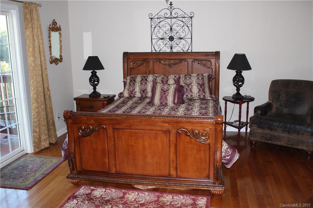 11 Hunter Kilby Road Swannanoa NC 28778