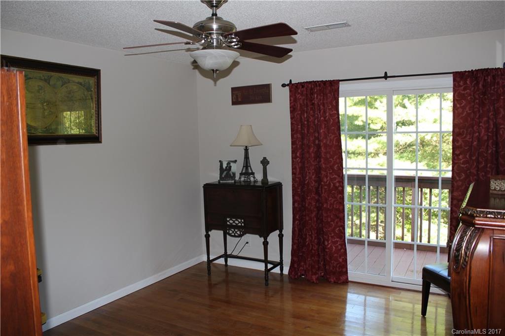 11 Hunter Kilby Road Swannanoa NC 28778