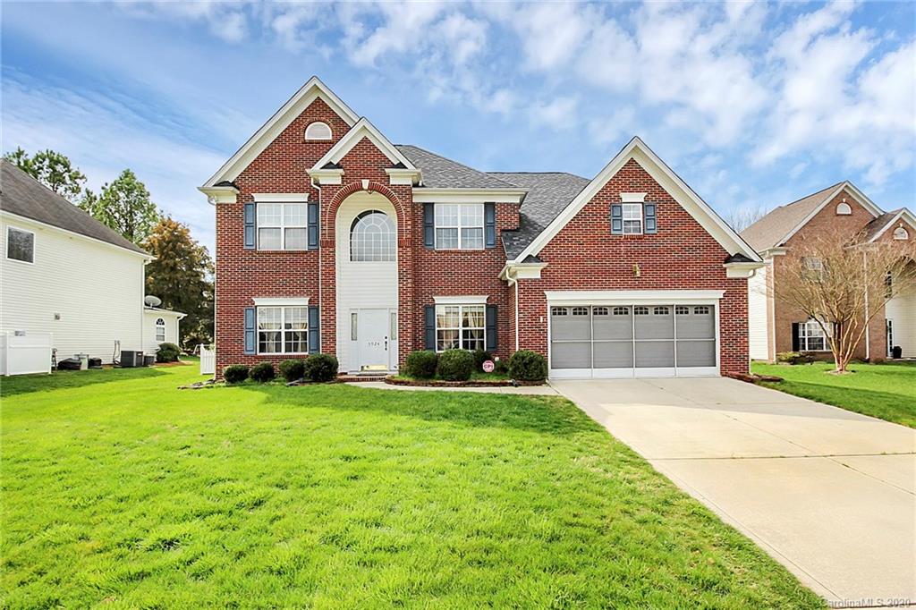 5924 Maple View Place Harrisburg NC 28075
