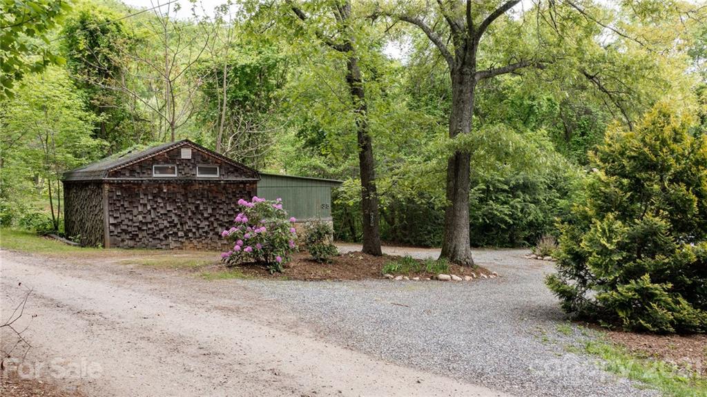 35 Mckinney Road Asheville NC 28805