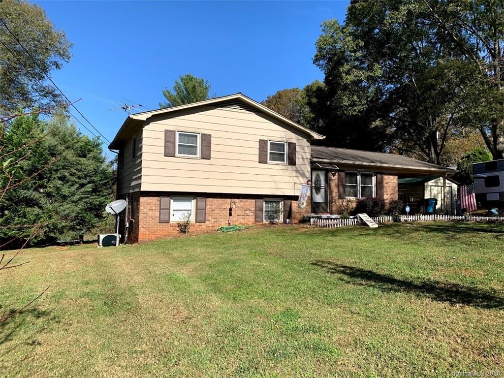 1946 Barringer Circle Newton NC 28658