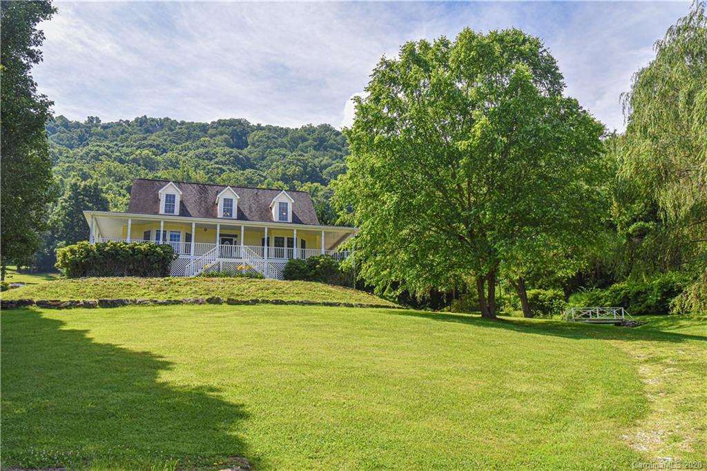 470 Seven Glens Drive Weaverville NC 28787