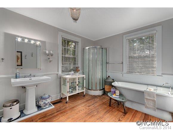 96 Edwin Place Asheville NC 28801