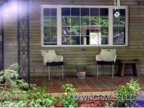 11 N College Street Weaverville NC 28787