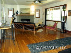 11 N College Street Weaverville NC 28787