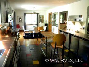 11 N College Street Weaverville NC 28787