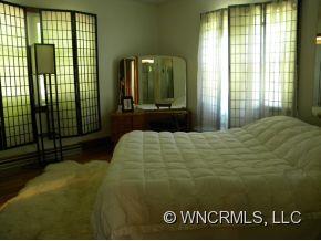 11 N College Street Weaverville NC 28787