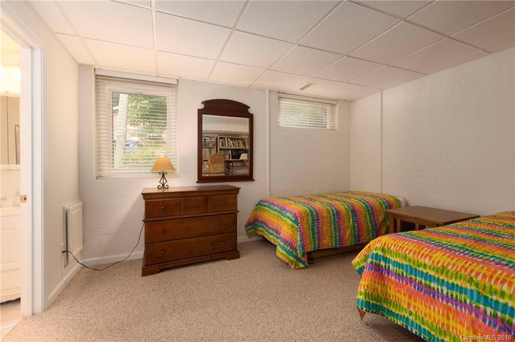 451 Kenilworth Road Asheville NC 28805