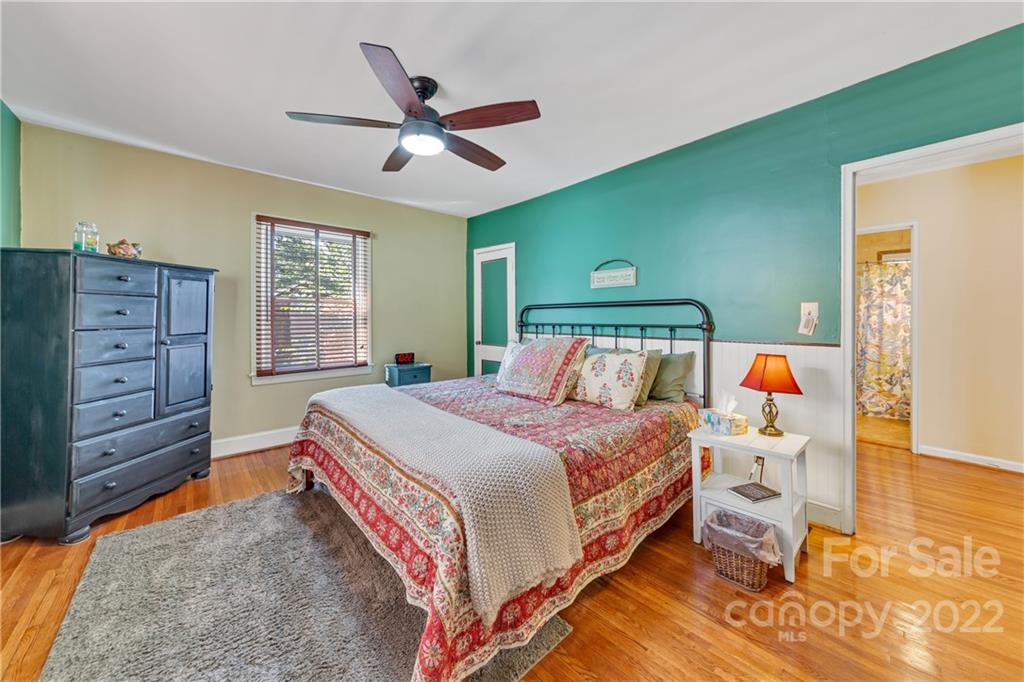 7 Canterbury Road Asheville NC 28805