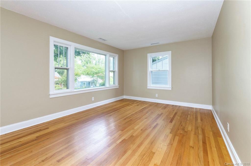 146 Brucemont Circle Asheville NC 28806
