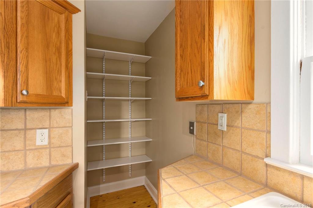 146 Brucemont Circle Asheville NC 28806