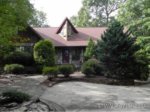 2 Country Spring Drive Asheville NC 28804
