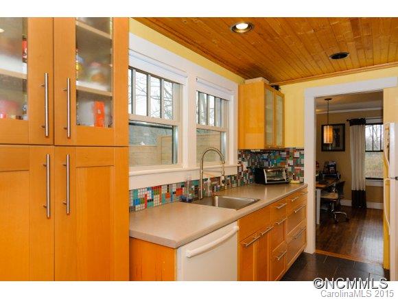 2 Killian Lane Asheville NC 28804