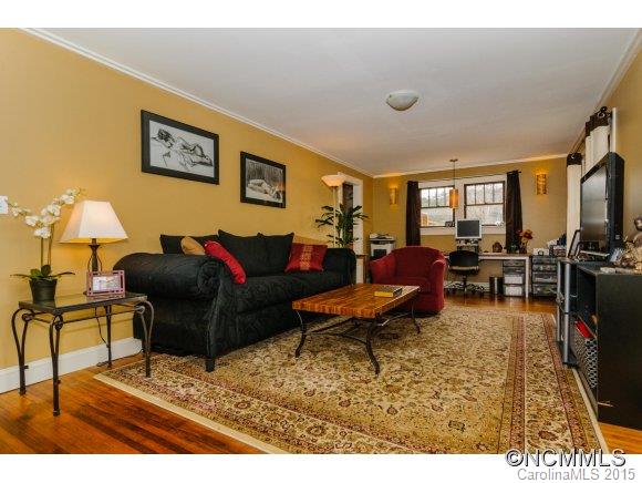 2 Killian Lane Asheville NC 28804