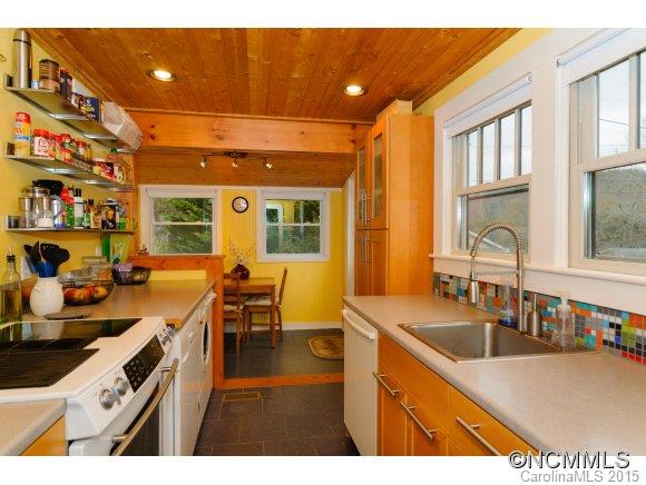 2 Killian Lane Asheville NC 28804