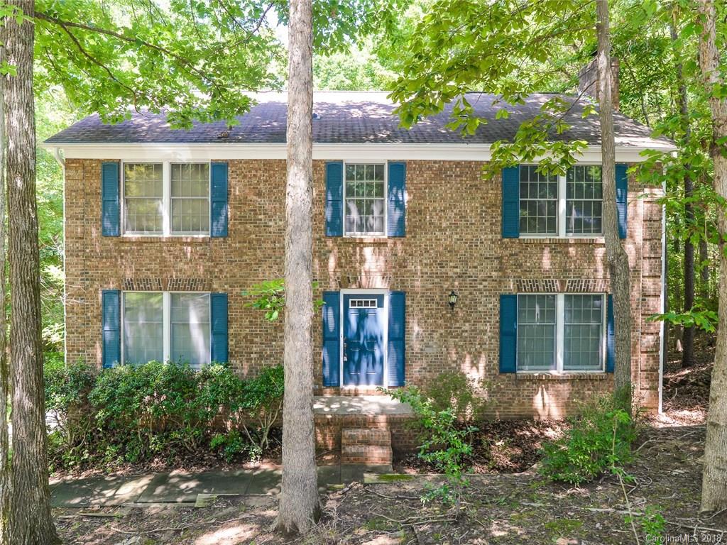 7305 Willow Creek Drive Charlotte NC 28270