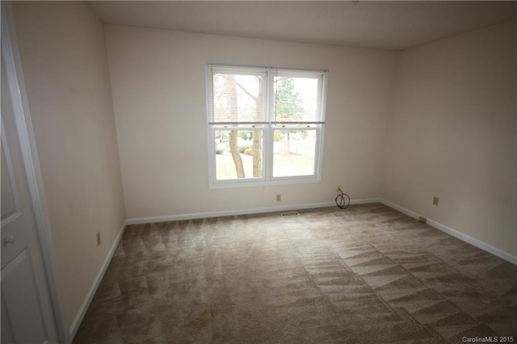 26 Forest Lake Drive Asheville NC 28803
