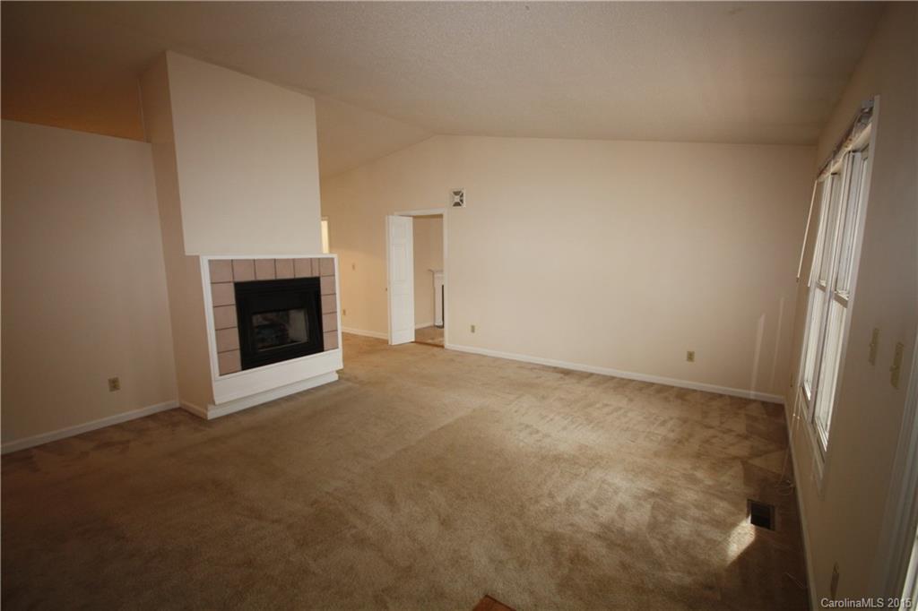 26 Forest Lake Drive Asheville NC 28803