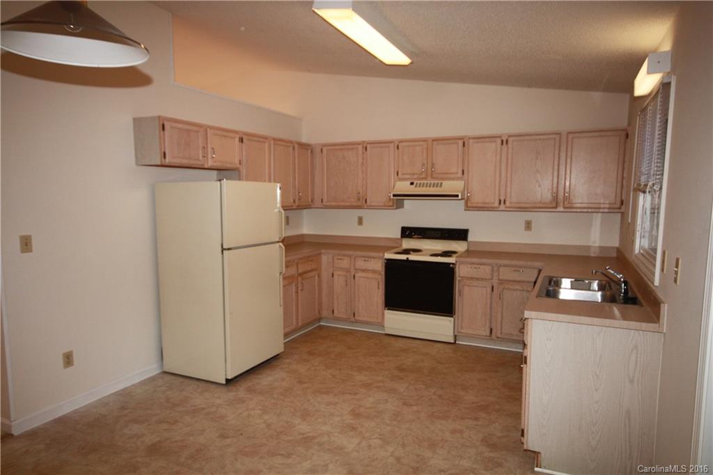 26 Forest Lake Drive Asheville NC 28803