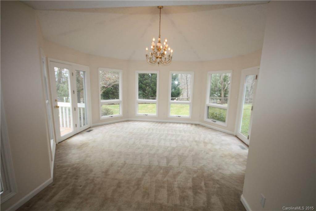 26 Forest Lake Drive Asheville NC 28803