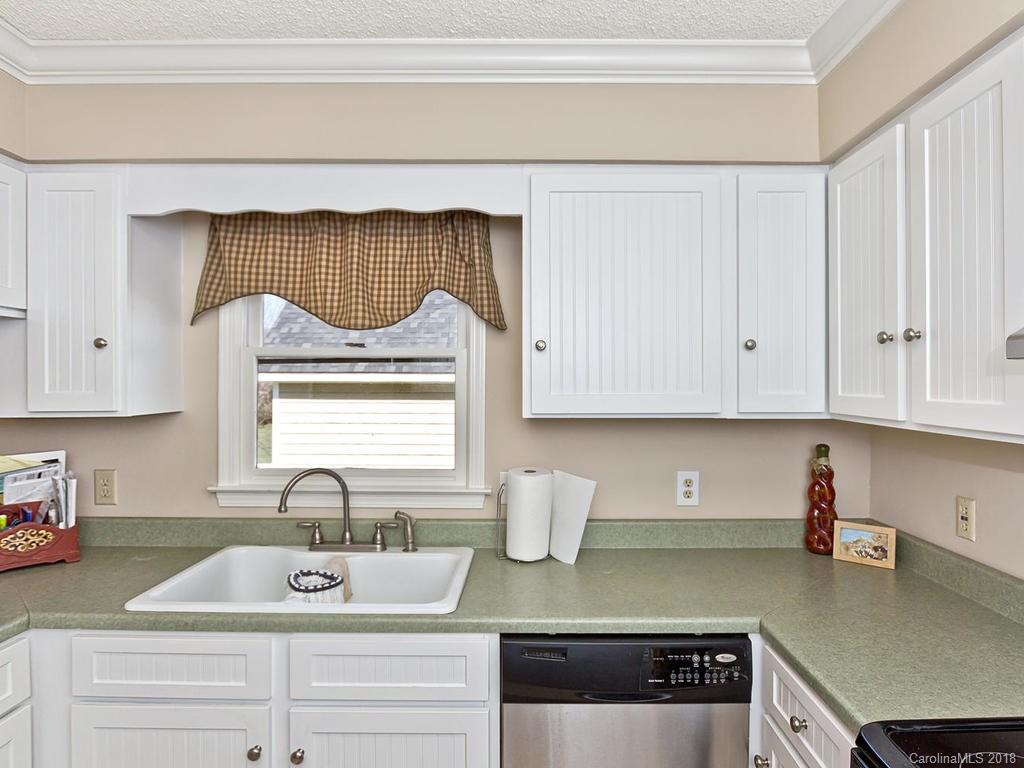 29 Driftwood Lane Mills River NC 28759