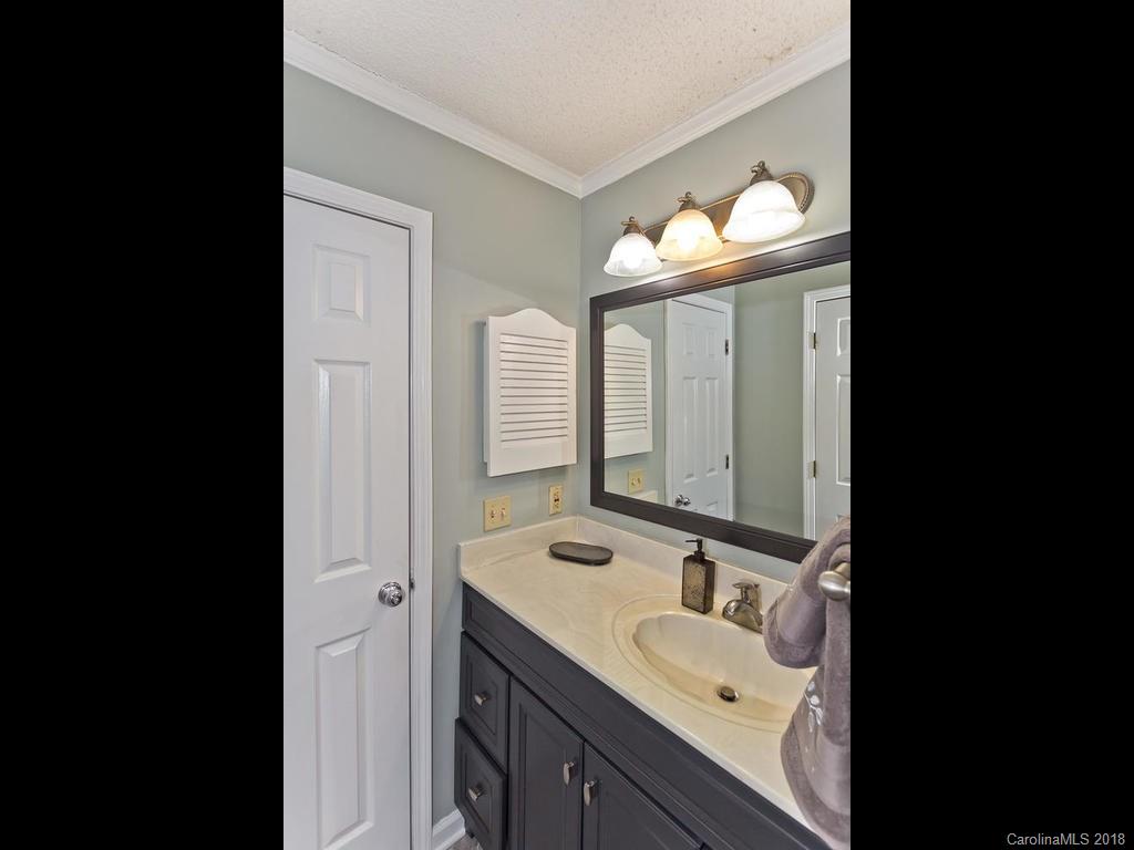 29 Driftwood Lane Mills River NC 28759