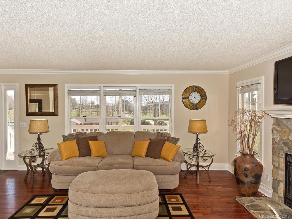 29 Driftwood Lane Mills River NC 28759