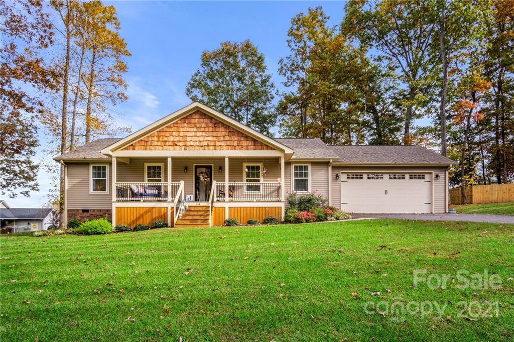 64 Brierfield Drive Candler NC 28715