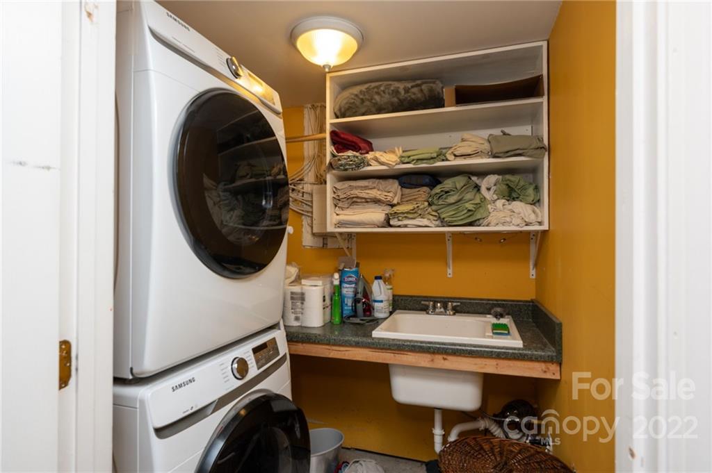 57 Lucerne Avenue Asheville NC 28806