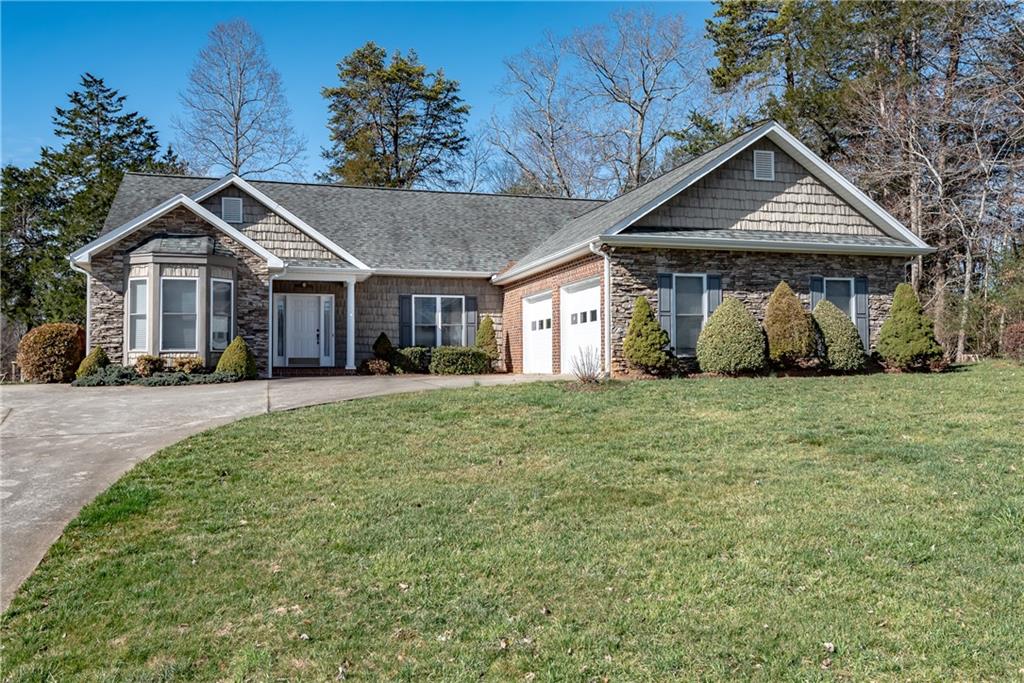 911 Barrington Drive Ne Lenoir NC 28645