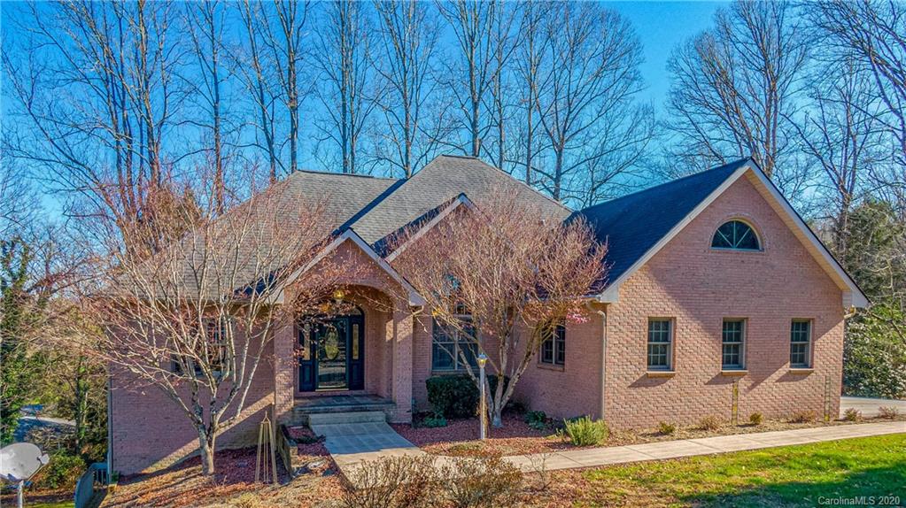 203 Eagle Point Drive Brevard NC 28712