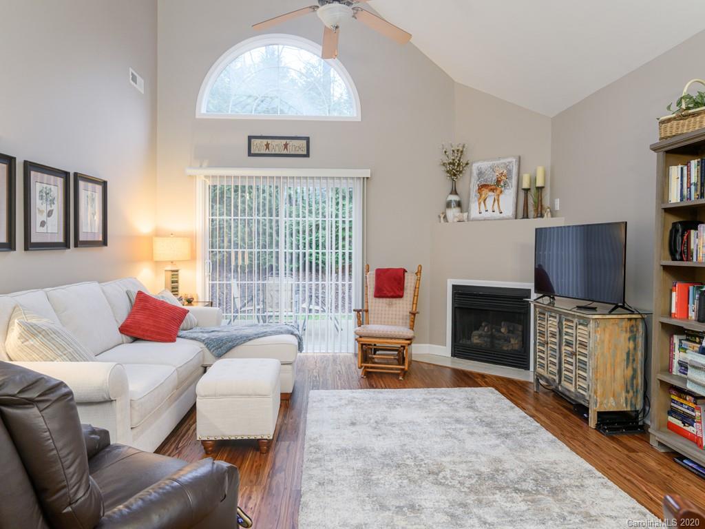 21 Viera Drive Swannanoa NC 28778