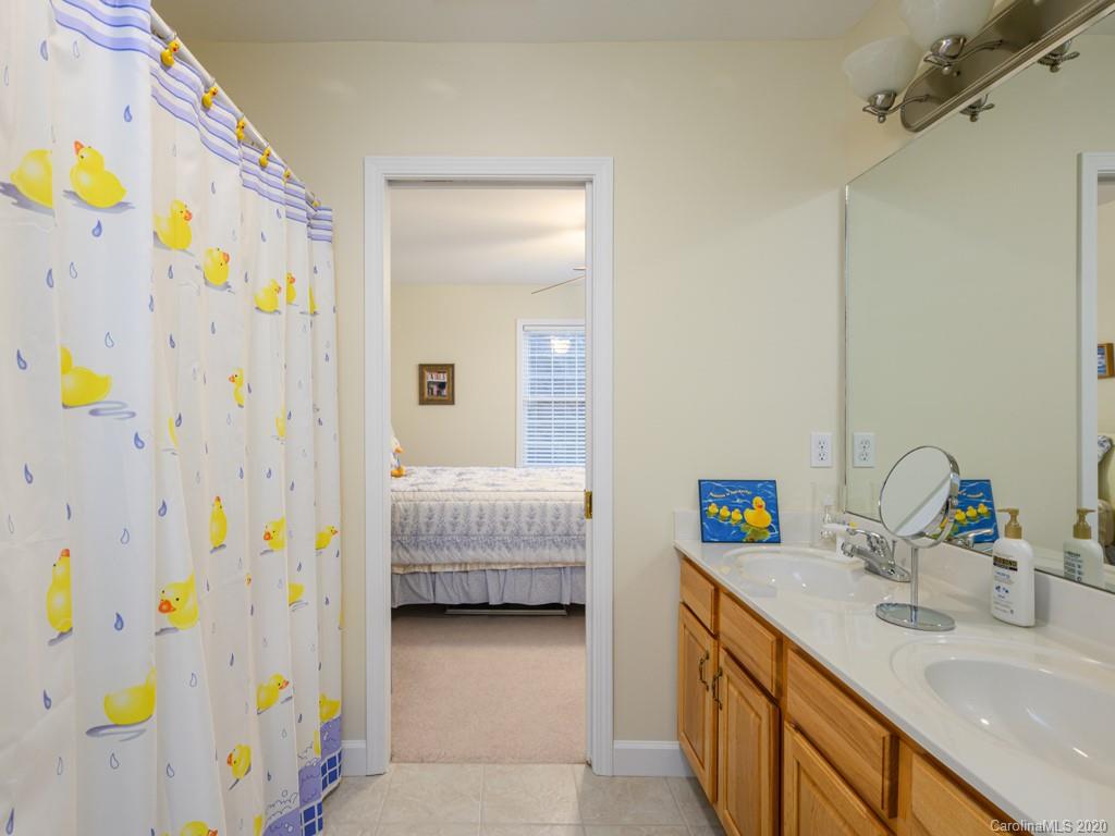 21 Viera Drive Swannanoa NC 28778