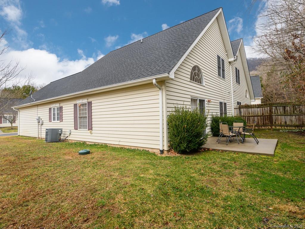 21 Viera Drive Swannanoa NC 28778