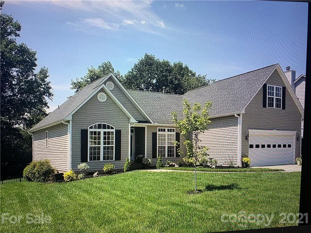 184 Walnut Crest Road Fletcher NC 28732