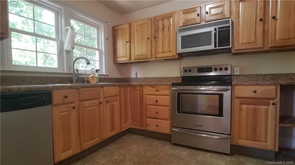16 Baxter Street Asheville NC 28801