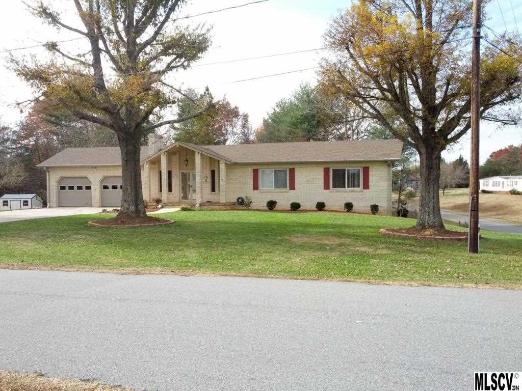 4235 13th Street Place NE Hickory NC 28601