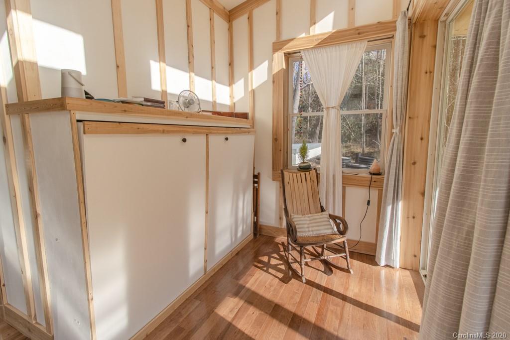 302 Hutch Mountain Road Fletcher NC 28732