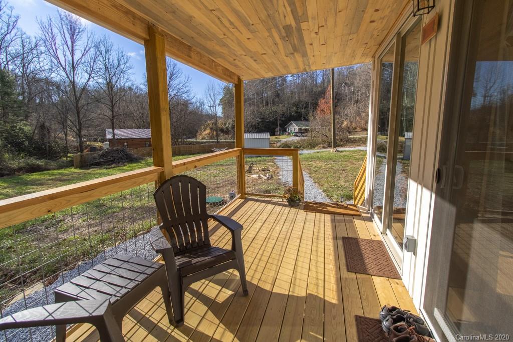 302 Hutch Mountain Road Fletcher NC 28732