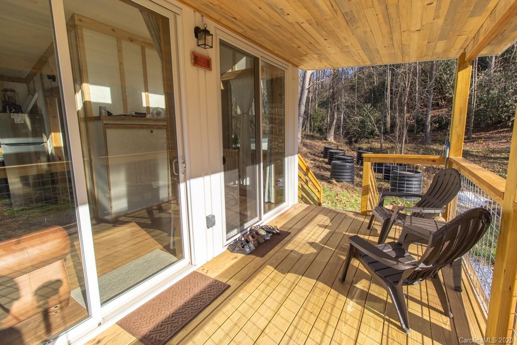 302 Hutch Mountain Road Fletcher NC 28732