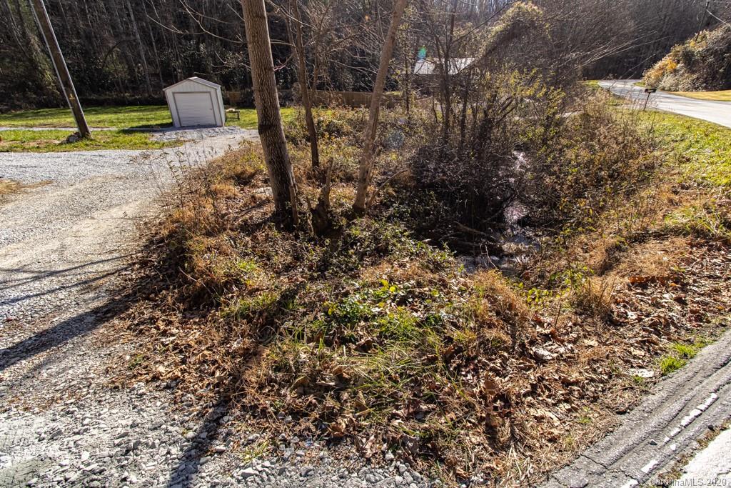 302 Hutch Mountain Road Fletcher NC 28732