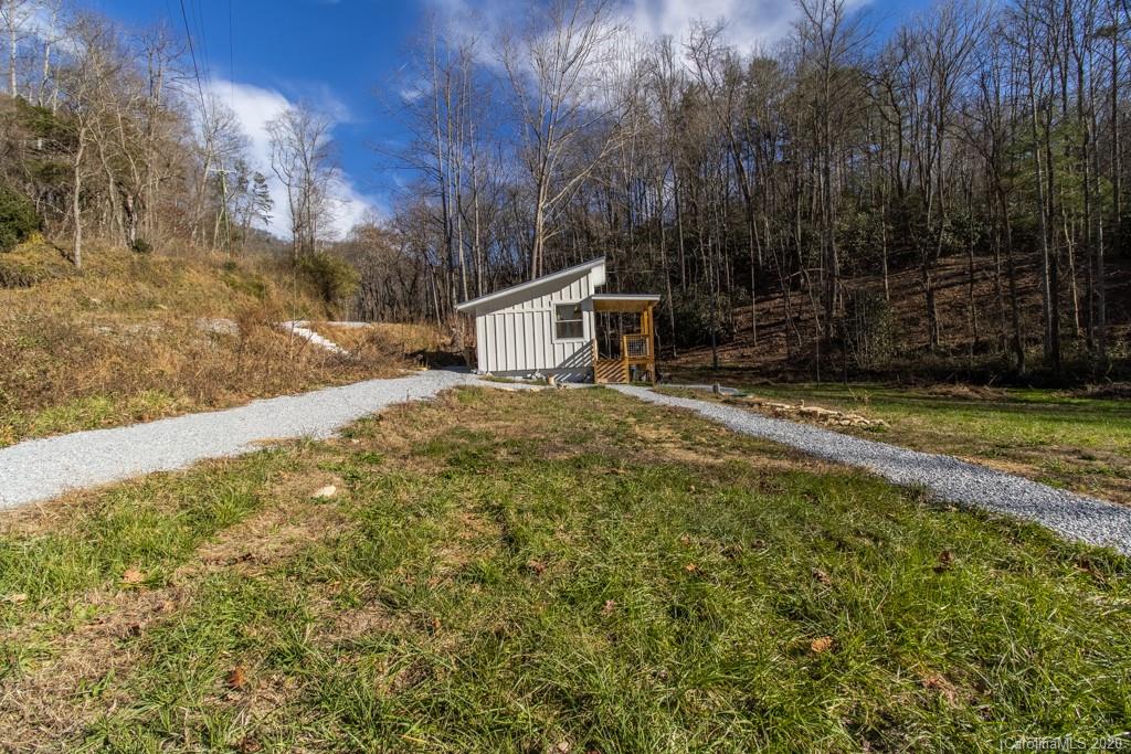 302 Hutch Mountain Road Fletcher NC 28732