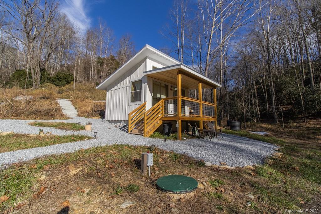 302 Hutch Mountain Road Fletcher NC 28732