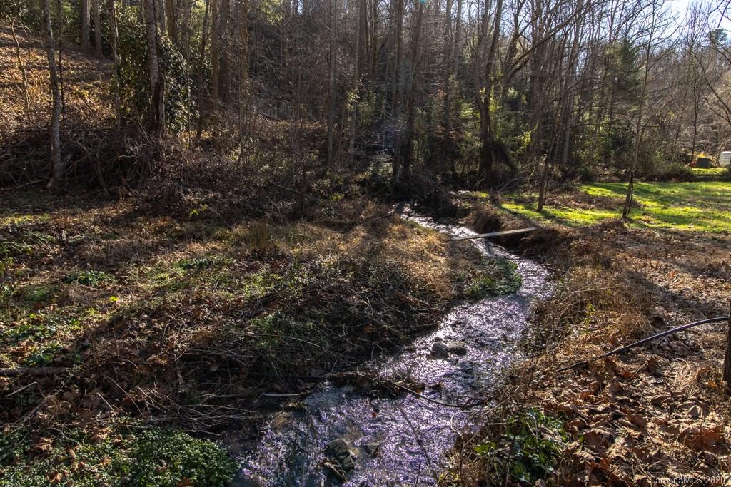 302 Hutch Mountain Road Fletcher NC 28732