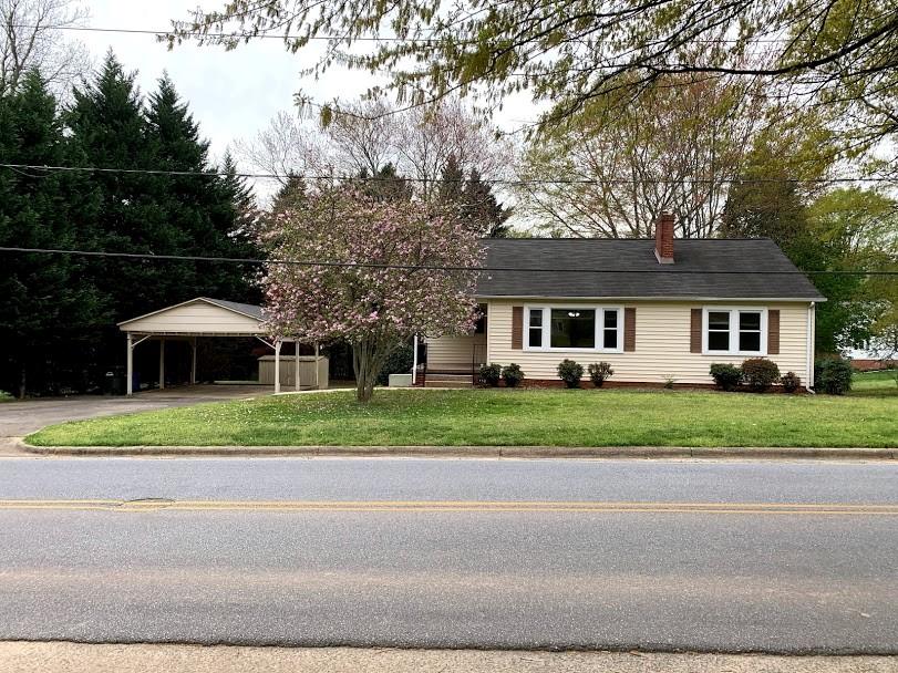 328 19th Avenue Ne Hickory NC 28601