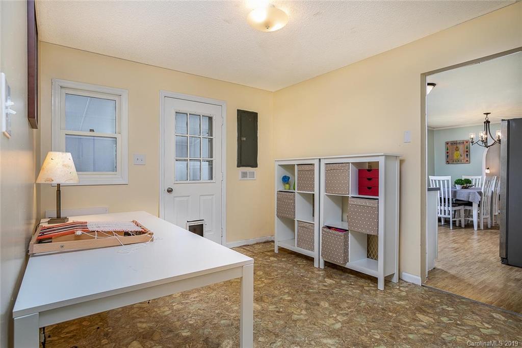 30 Gwendolyn Drive Candler NC 28715