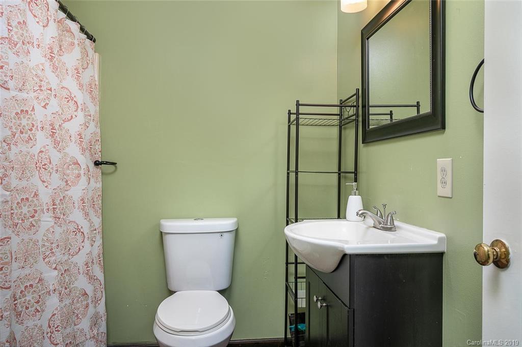 30 Gwendolyn Drive Candler NC 28715