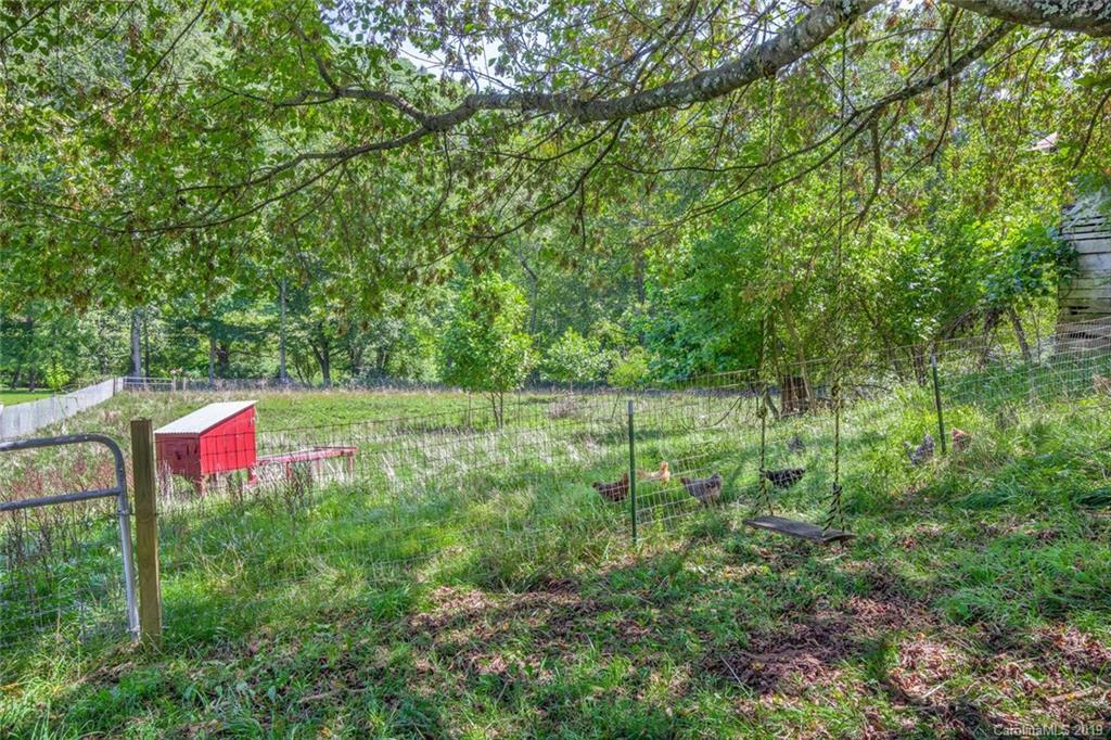 30 Gwendolyn Drive Candler NC 28715