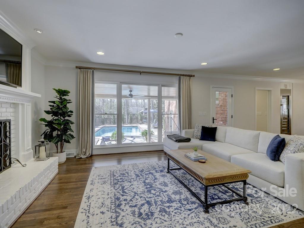 5010 Jarrell Court Charlotte NC 28211